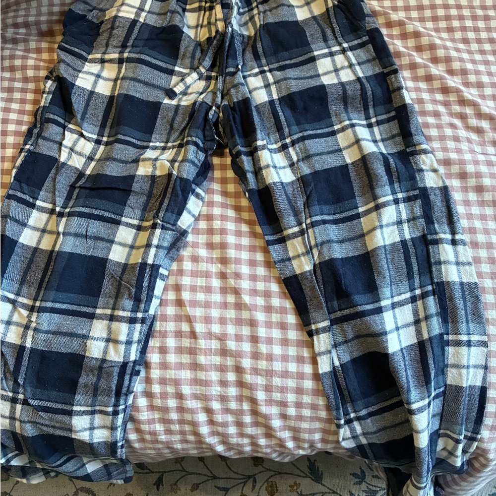Old Navy Blue and White Plaid Pajama Pants